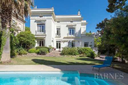Maison Marseille 13008 - Ref 2542853